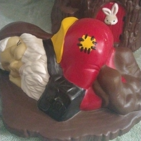 Sleeping gnome cookie jar - Picture 3 of 10